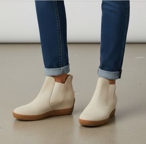 Elegant Winter White Ankle Booties